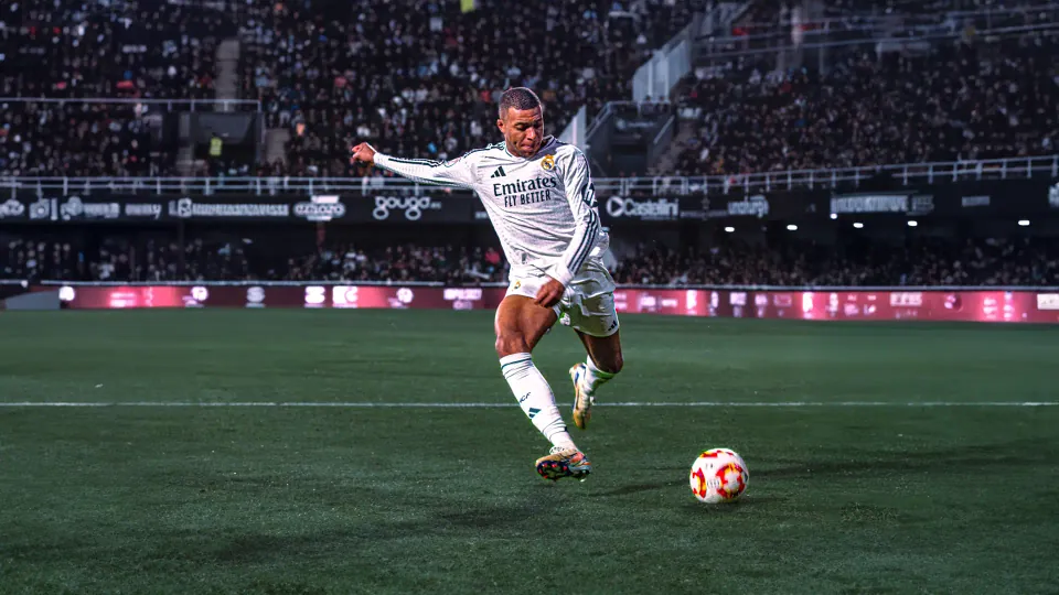 Kylian Mbappé en action avec le Real Madrid en Copa del Rey