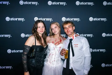 Photobooth au flash direct, soirée au MAD Club à Lausanne (photo 6)